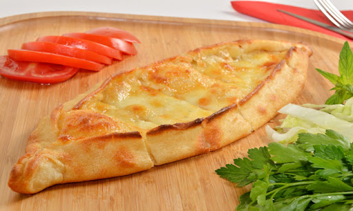 Kaşarlı Pide