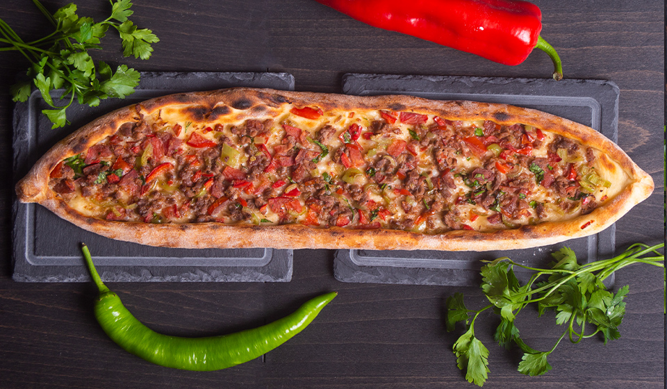 Kuşbaşılı Pide